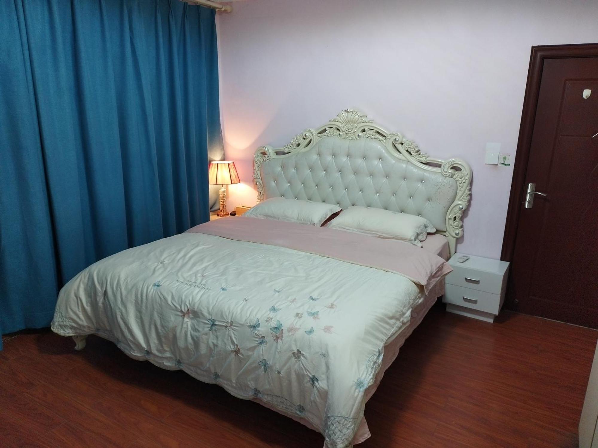 空中花园民宿 贵阳火车站店 Ngoại thất bức ảnh